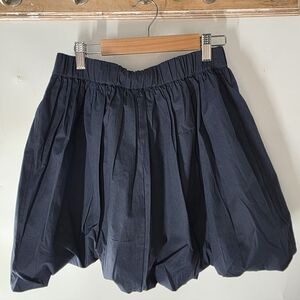 Calvin Klein Dark Blue Pleated Skorts | Size: S